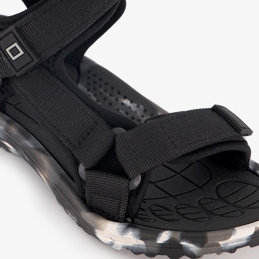 Jongens sandalen zwart met camouflage