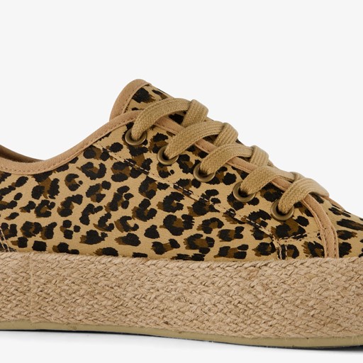 Dames sneakers met jute en panterprint