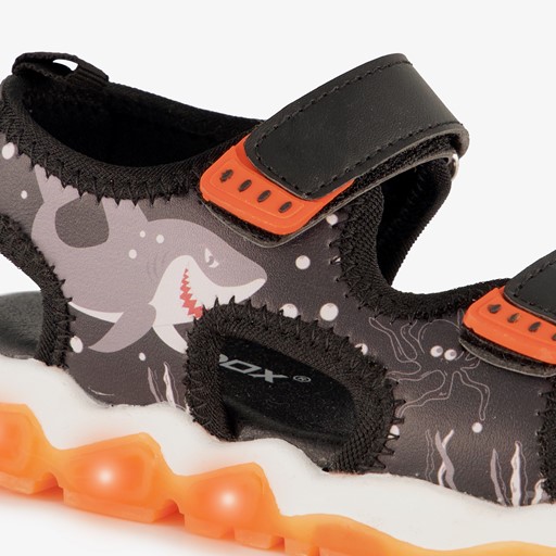 Sandalen haai met lichtjes zwart