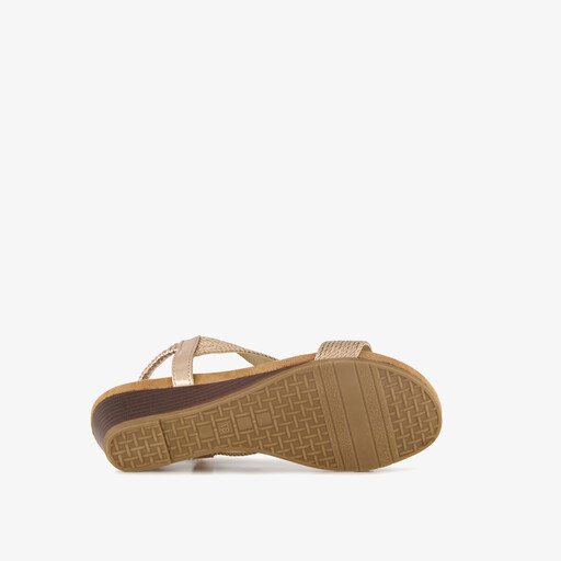 Dames sandalen met sleehak champagne
