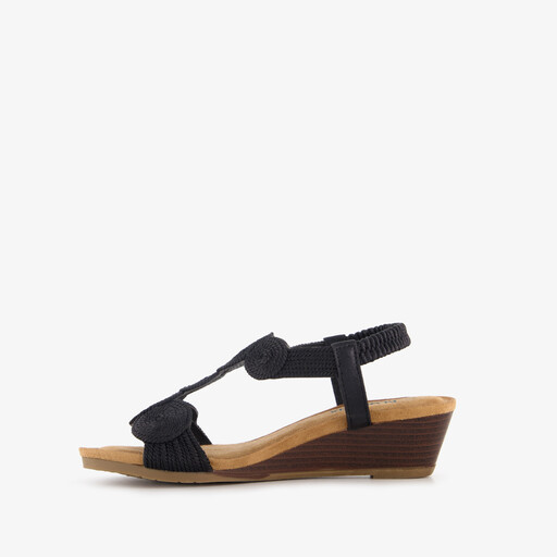 Dames sandalen met sleehak zwart