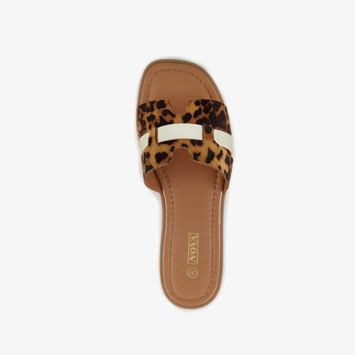 Dames slippers met luipaardprint