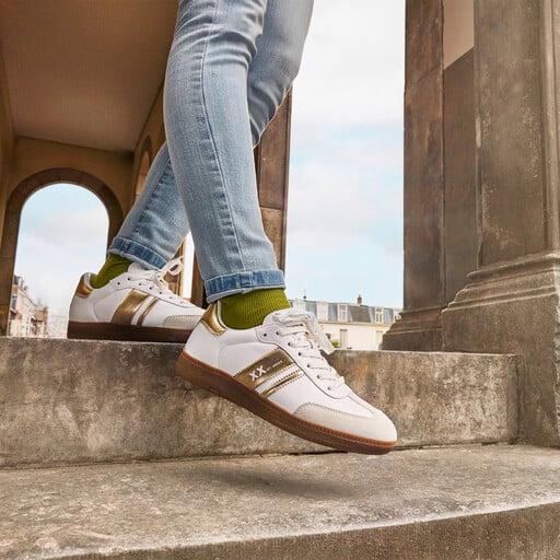 XX By metallic dames sneakers wit goud