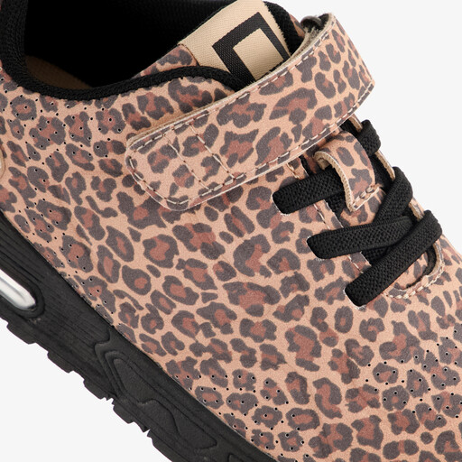 Meisjes sneakers met airzool en panterprint bruin