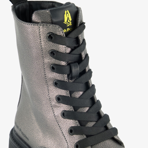 Dames veterboots zilver