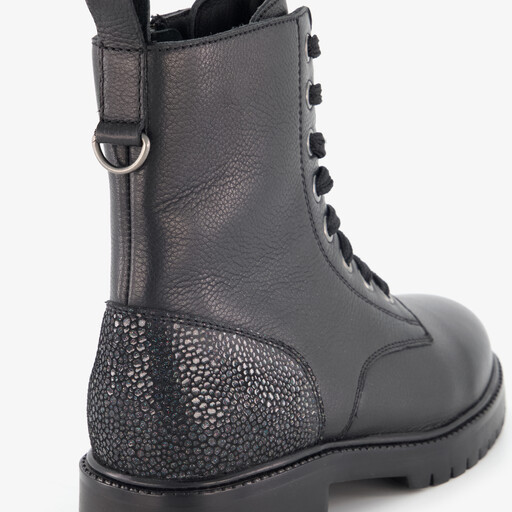 Leren meisjes veterboots met glitters op de hiel zwart