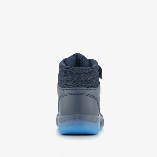Hoge jongens sneakers met lichtjes blauw