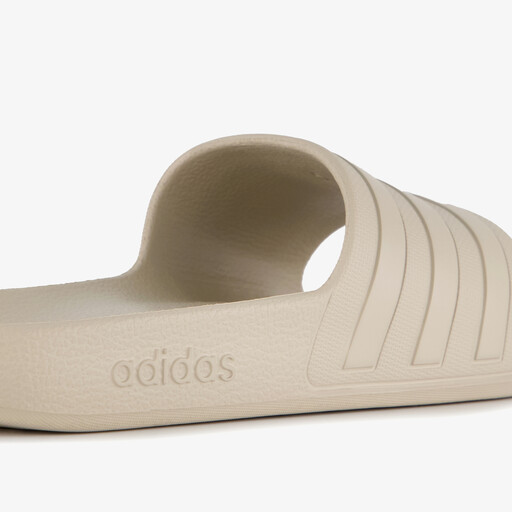 Adilette Aqua dames badslippers beige