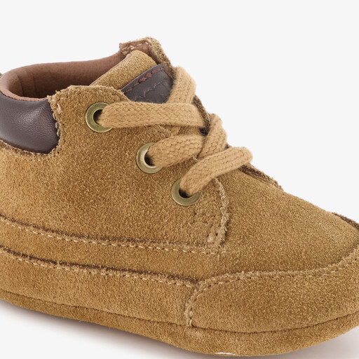 Suède babyschoenen bruin
