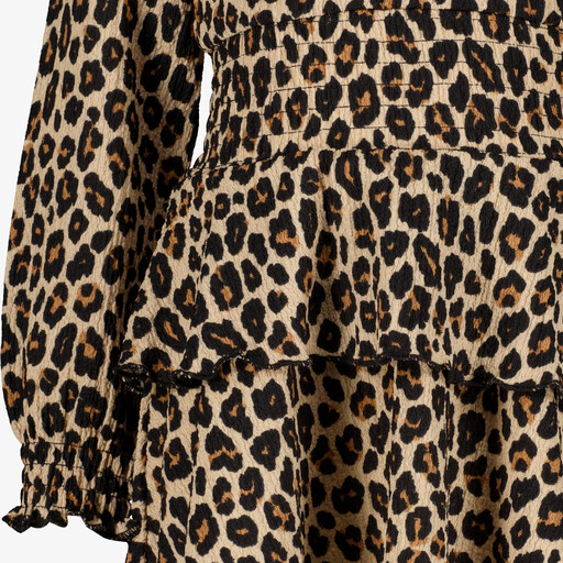 Meisjes jurk met panterprint en ruches beige