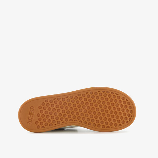 Grand Court 00s suede kinder sneakers grijs