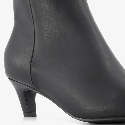 Dames enkellaarsjes zwart