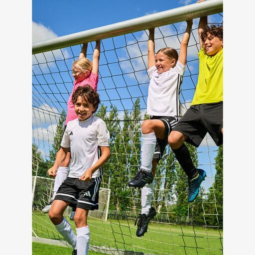 Squadra 25 kinder sportshort zwart wit