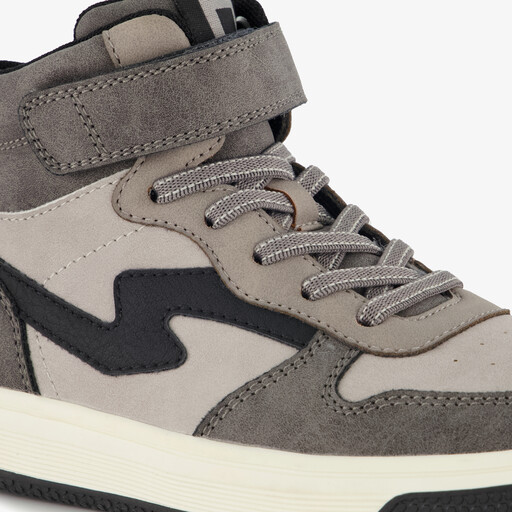 Hoge jongens sneakers grijs
