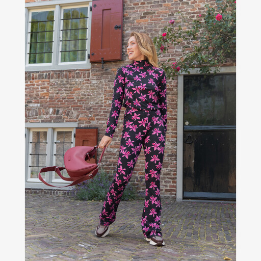 Dames flared broek bruin met bloemenprint zwart