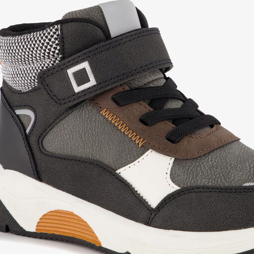 Hoge jongens sneakers zwart grijs