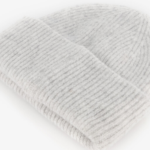 Gebreide dames muts grijs