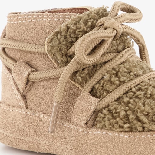 Babyschoenen met veters beige