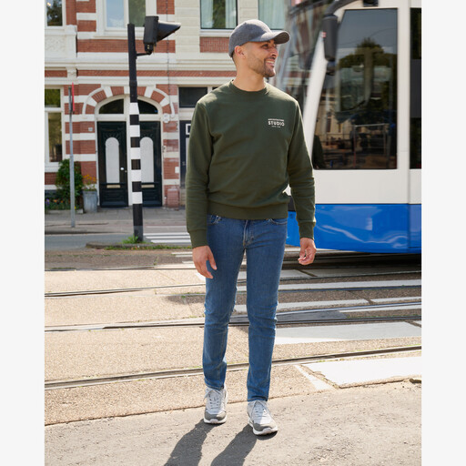 Unsigned heren sweater met backprint groen