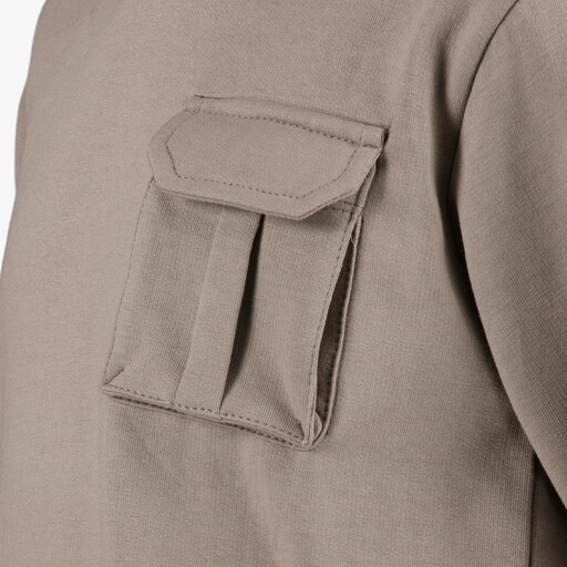 Jongens hoodie met borstzakje beige