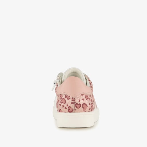Sneakers meisjes met roze hartjes