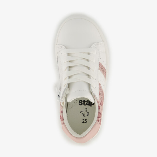 Sneakers meisjes met roze hartjes