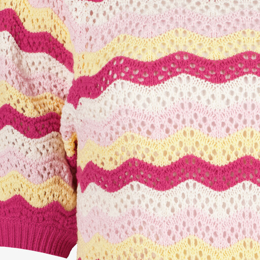 Gebreide dames trui met korte mouwen roze