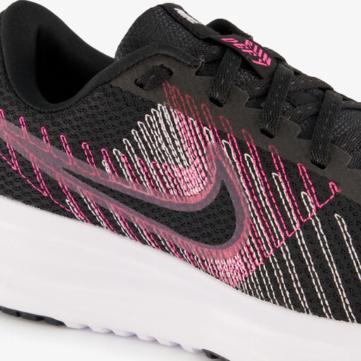 Run Defy dames hardloopschoenen zwart roze