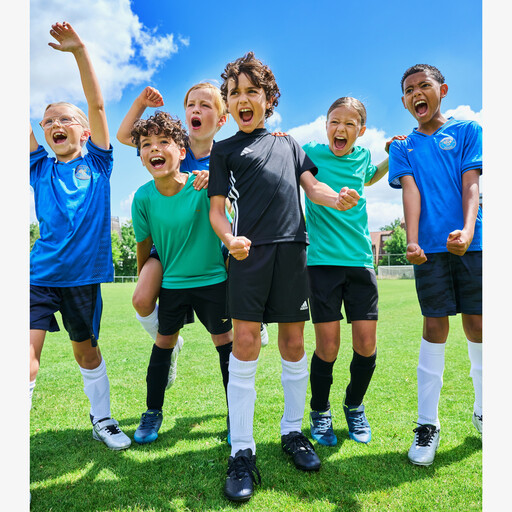 Tweedelig kinder sport set groen zwart