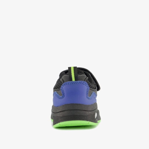 Jongens sneakers met airzool zwart groen