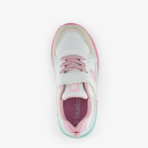 Meisjes sneakers in pastelkleuren