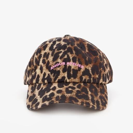 Dames pet met luipaardprint