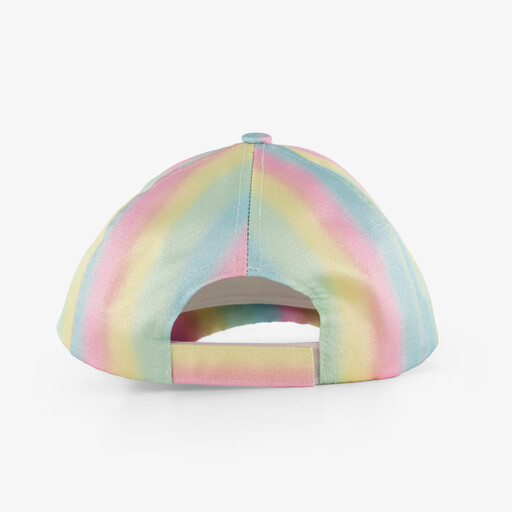 Meisjes pet met regenboogkleuren