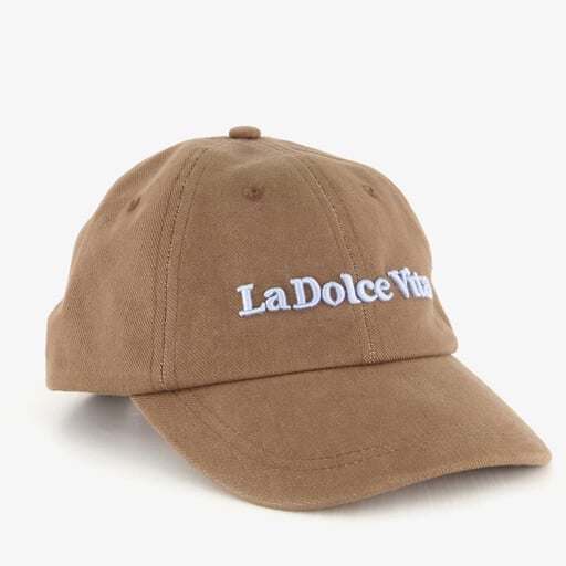 Dames pet bruin met tekst