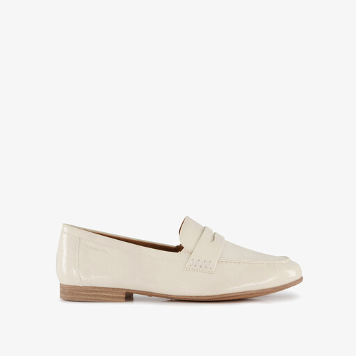 Dames loafers met lak ivoor