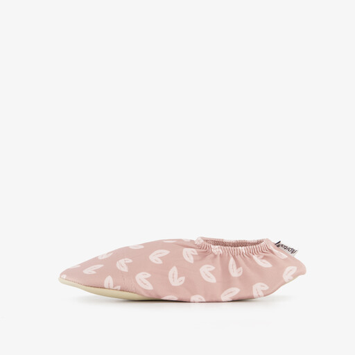 Amber kinder schoenen met hartjes roze
