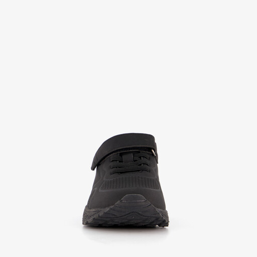 Jongens sneakers met airzool zwart