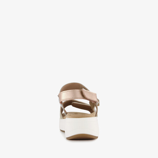 Leren dames sandalen met plateauzool goud