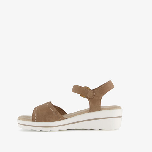 Dames sandalen met sleehak cognac bruin