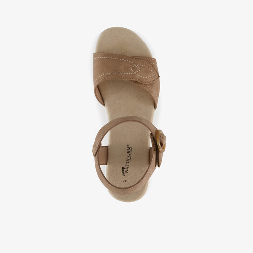 Dames sandalen met sleehak cognac bruin
