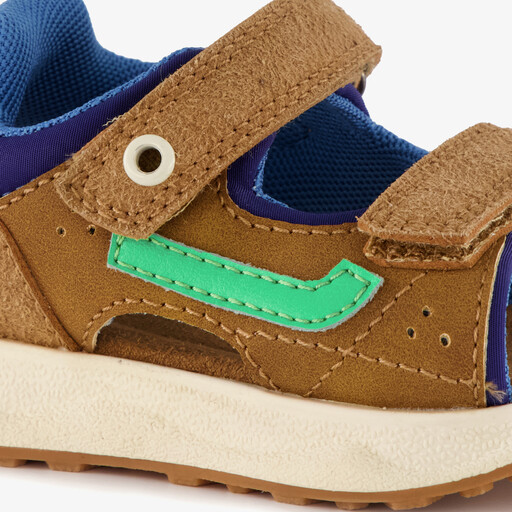 Jongens sandalen bruin