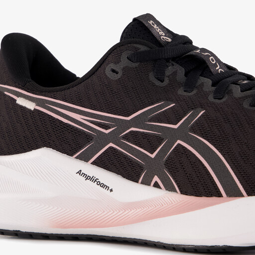 Asics Versablast 4 dames hardloopschoenen zwart wit