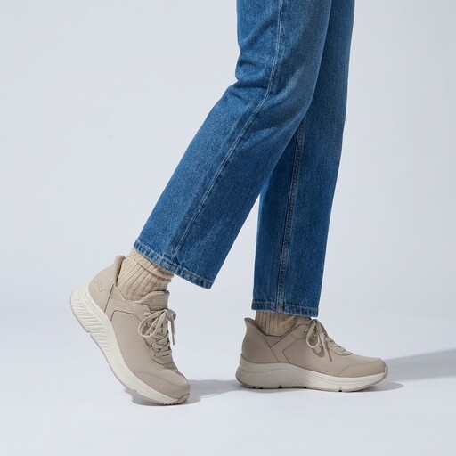 Slip-ins: BOBS Arch Comfort dames sneakers beige