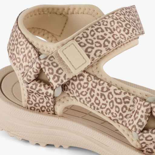 Meisjes sandalen met panterprint beige