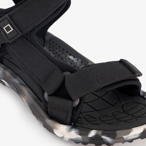 Jongens sandalen zwart met camouflage