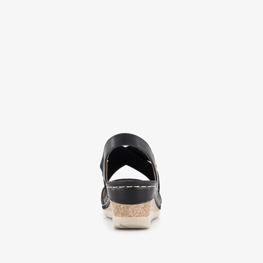 Dames sandalen met sleehak zwart