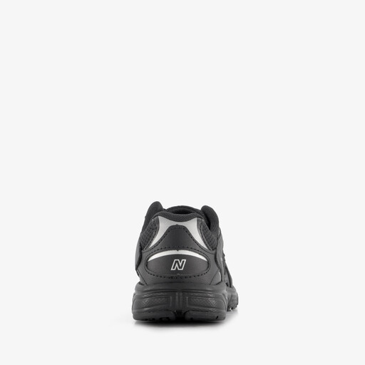 408 jongens sneakers zwart