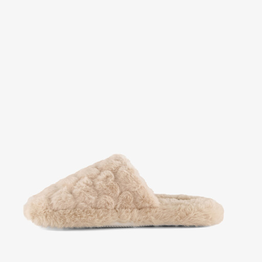 Dames instap pantoffels met hartje beige