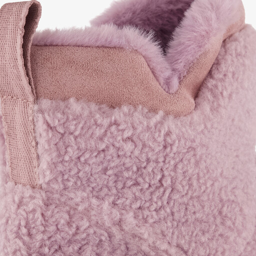 Gevoerde dames teddy pantoffels roze