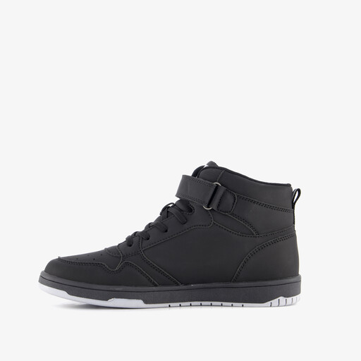 Hoge jongens sneakers met ster zwart